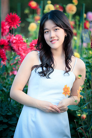 Eunsoo Senior 2025-1429-Edit
