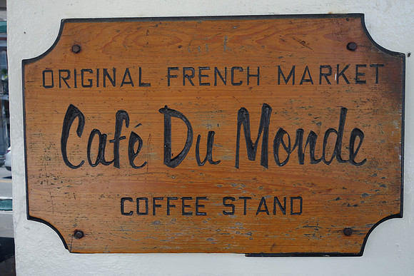 Sony NOLA 2013-155_ISO 160_1-100 sec at f - 3.2_10.4-37.1 mm f-1.8-4.9 at 10.42 mm