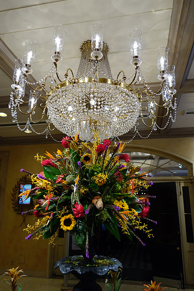 Sony NOLA 2013-233_ISO 400_1-80 sec at f - 2.5_10.4-37.1 mm f-1.8-4.9 at 10.4 mm
