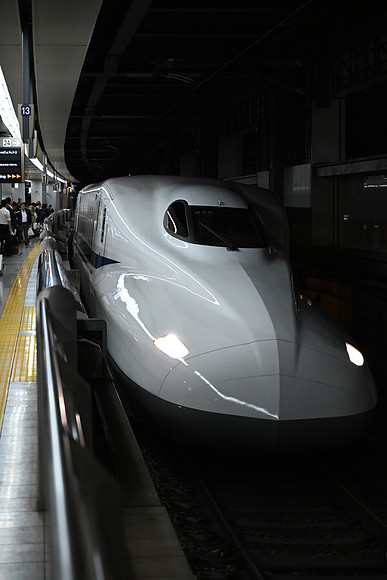 Japan Shinagawa 2018-84 NIKON Z 7 NIKKOR Z 24-70mm f-4 S 70 mm 1-800 sec at f - 4.0 ISO 4500_
