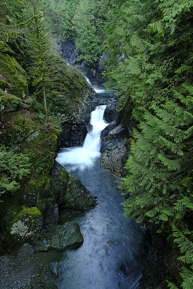 GFX50S Hike-200 GFX 50S GF32-64mmF4 R LM WR 32 mm 1.6 sec at f - 11 ISO 100_