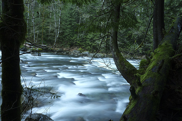 GFX50S Hike-81 GFX 50S GF32-64mmF4 R LM WR 32 mm 4.0 sec at f - 32 ISO 100_