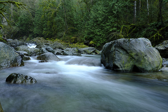 GFX50S Hike-131 GFX 50S GF32-64mmF4 R LM WR 32.6 mm 2.1 sec at f - 22 ISO 100_