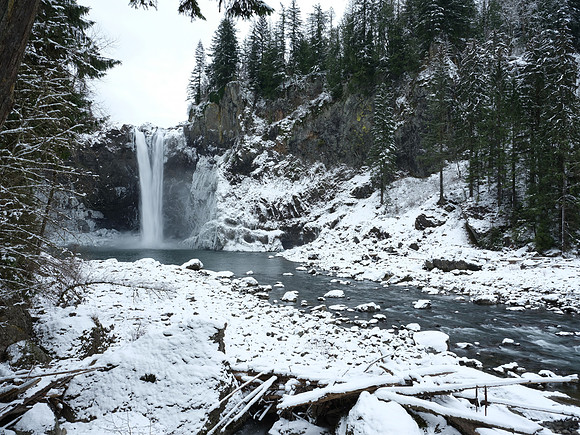 50s Snoqualmie-219 GFX 50S GF32-64mmF4 R LM WR 32 mm 1-4 sec at f - 22 ISO 100_