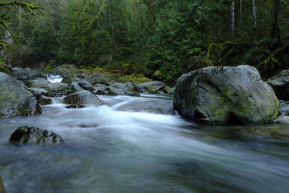 GFX50S Hike-119 GFX 50S GF32-64mmF4 R LM WR 32.6 mm 1.0 sec at f - 16 ISO 100_