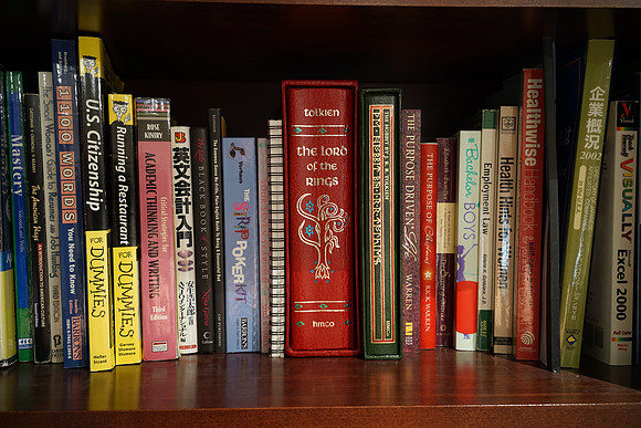 a7Books-10_ISO 100_25.0 sec at f - 8.0_FE 35mm F2.8 ZA at 35 mm