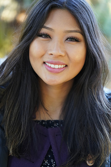 a7R3_Portraits-108 ILCE-7RM3 FE 90mm F2.8 Macro G OSS 90 mm 1-100 sec at f - 2.8 ISO 2000_