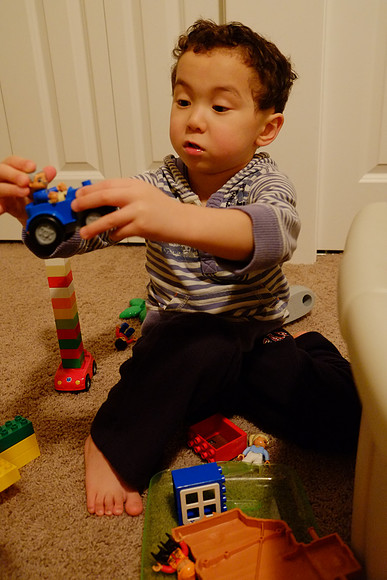 X-E1 Focus Test-113_ISO 5000_1-30 sec at f - 3.6_XF18-55mmF2.8-4 R LM OIS at 23.3 mm
