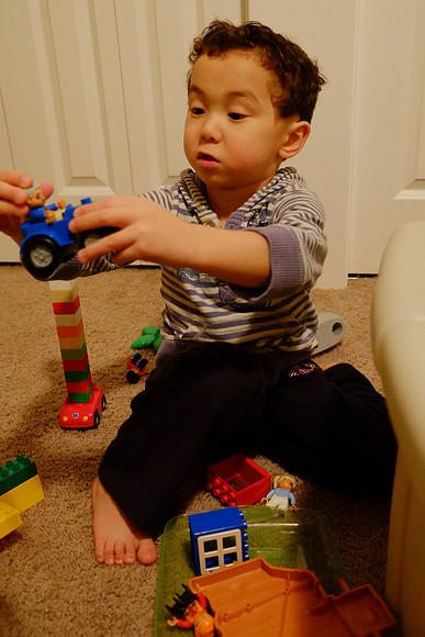 X-E1 Focus Test-112_ISO 5000_1-30 sec at f - 3.6_XF18-55mmF2.8-4 R LM OIS at 23.3 mm