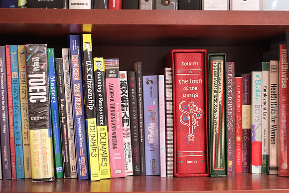 COMPARE: Fujifilm X-Pro1 Bookcase