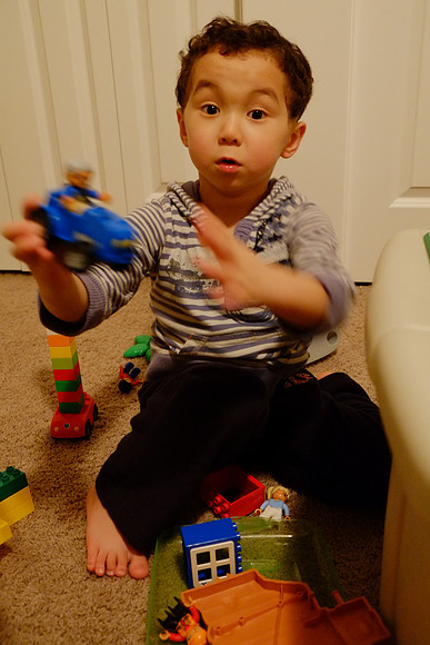 X-E1 Focus Test-127_ISO 5000_1-30 sec at f - 3.6_XF18-55mmF2.8-4 R LM OIS at 23.3 mm