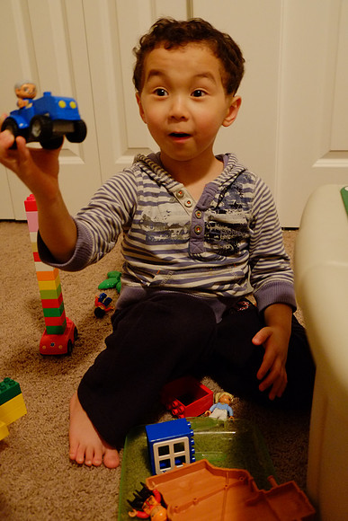 X-E1 Focus Test-133_ISO 5000_1-30 sec at f - 3.6_XF18-55mmF2.8-4 R LM OIS at 23.3 mm