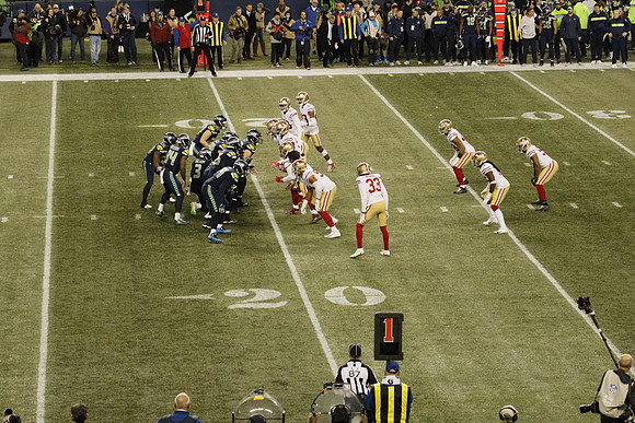 EOS R NFL-851 Canon EOS R RF24-105mm F4 L IS USM 105 mm 1-1250 sec at f - 4.0 ISO 5000_