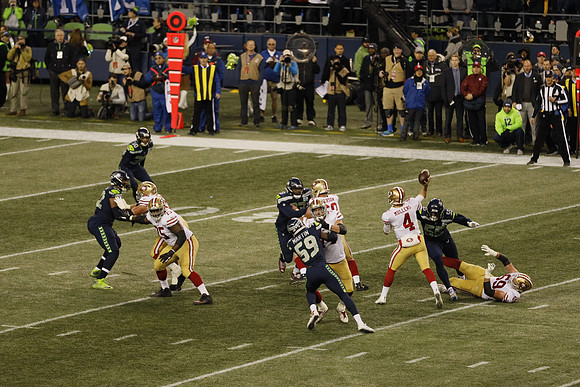 EOS R NFL-783 Canon EOS R EF70-200mm f-2.8L IS II USM 200 mm 1-2000 sec at f - 2.8 ISO 3200_