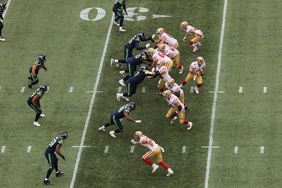 EOS R NFL-203 Canon EOS R EF70-200mm f-2.8L IS II USM 200 mm 1-2000 sec at f - 5.6 ISO 4000_