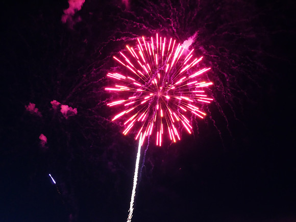 July4G7-123_ISO 3200_1-5 sec at f - 6.3_LUMIX G VARIO 14-140-F3.5-5.6 at 24 mm
