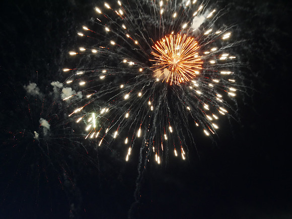 July4G7-125_ISO 3200_1-5 sec at f - 6.3_LUMIX G VARIO 14-140-F3.5-5.6 at 24 mm