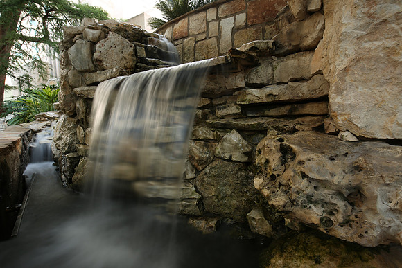San Antonio-714_ISO 100_2.5 sec at f - 22_EF16-35mm f-4L IS USM at 16 mm