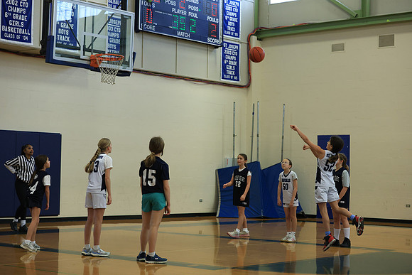 R6M2 Basketball-267