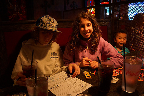 Sony NEX-7 Test-79_ISO 1600_27 mm_1-50 sec at f - 3.5_-1EV