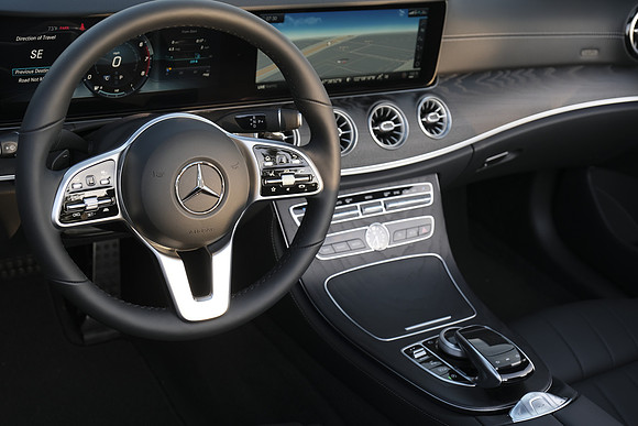 2019 Mercedes-Benz E450 Cabriolet-123 [1-150 sec at f - 4.0 34.2 mm Fujifilm X-T30 XF16-55mmF2.8 R LM WR]