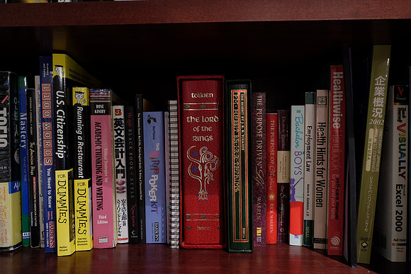 X-E2Books-21_ISO 200_10.0 sec at f - 7.1_XF18-55mmF2.8-4 R LM OIS at 18 mm