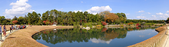AsiaSnapshots-152_NR-2_ISO 100_1-320 sec at f - 5.6_ at 7.1 mm