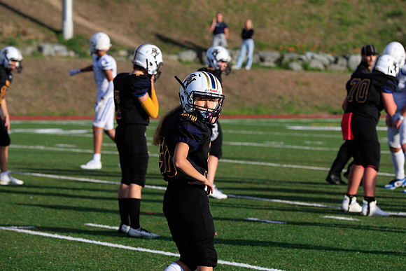 vs West Seattle-564 [1-1000 sec at f - 7.1 200 mm Canon Canon EOS-1D X Mark II EF70-200mm f-2.8L IS II USM]