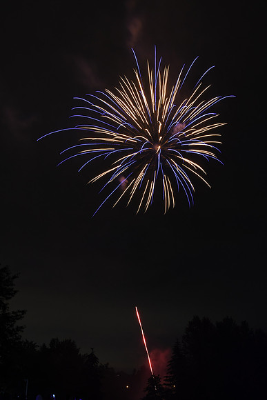 July2016-1495 NIKON D500 24.0-70.0 mm f-2.8 24 mm 2.0 sec at f - 8.0 ISO 800_