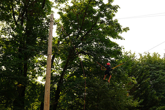 a9 Camp2-239 ILCE-9 FE 24-70mm F2.8 GM 31 mm 1-1000 sec at f - 4.0 ISO 200_