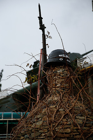 Asia 2012 II-284