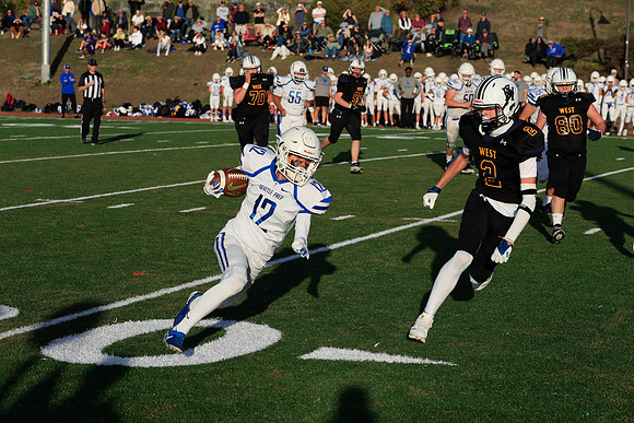 vs West Seattle-826 [1-1000 sec at f - 8.0 102 mm Canon Canon EOS-1D X Mark II EF70-200mm f-2.8L IS II USM]