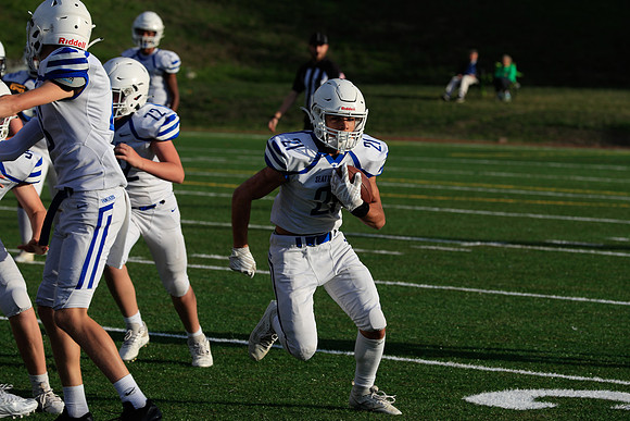 vs West Seattle-574 [1-1000 sec at f - 7.1 200 mm Canon Canon EOS-1D X Mark II EF70-200mm f-2.8L IS II USM]