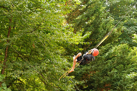 a9 Camp2-501 ILCE-9 FE 24-70mm F2.8 GM 70 mm 1-1000 sec at f - 4.0 ISO 1600_