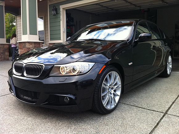 BMW 335i Front View