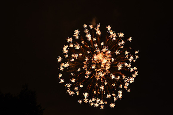 July2016-1505 NIKON D500 24.0-70.0 mm f-2.8 27 mm 1.0 sec at f - 8.0 ISO 800_