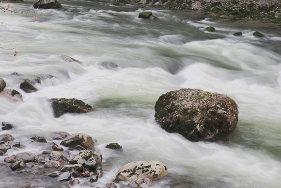 5DM4 Snoq-112 Canon EOS 5D Mark IV EF24-70mm f-4L IS USM 70 mm 1.3 sec at f - 22 ISO 100_