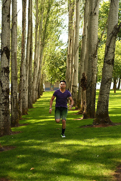 D5Park-99_ISO 640_1-2000 sec at f - 2.8_70.0-200.0 mm f-2.8 at 70 mm