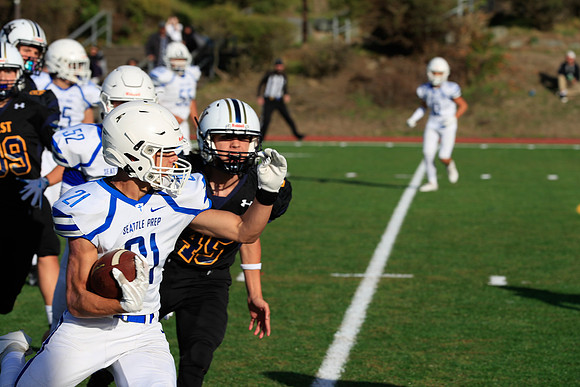 vs West Seattle-176 [1-1000 sec at f - 7.1 160 mm Canon Canon EOS-1D X Mark II EF70-200mm f-2.8L IS II USM]