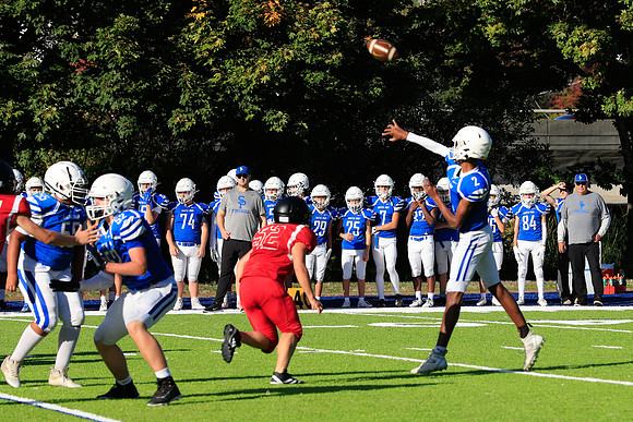 Seattle Prep vs Ballard-126 [1-1000 sec at f - 8.0 200 mm Canon Canon EOS-1D X Mark II EF70-200mm f-2.8L IS II USM]