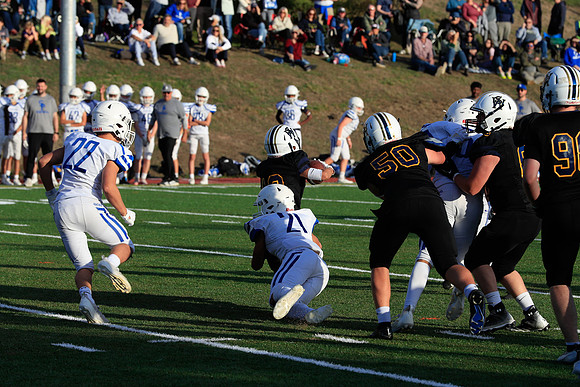vs West Seattle-752 [1-1000 sec at f - 8.0 200 mm Canon Canon EOS-1D X Mark II EF70-200mm f-2.8L IS II USM]