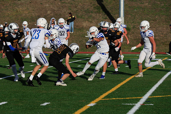 vs West Seattle-696 [1-1000 sec at f - 7.1 200 mm Canon Canon EOS-1D X Mark II EF70-200mm f-2.8L IS II USM]