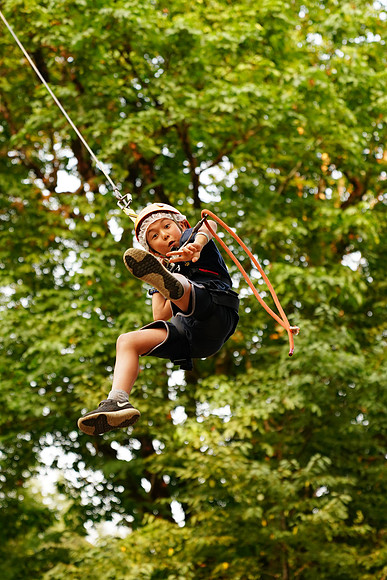 a9 Camping-400 ILCE-9 FE 24-70mm F2.8 GM 70 mm 1-1000 sec at f - 2.8 ISO 1000_