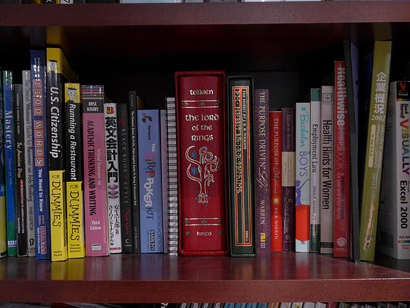 LF1 Books-26_ISO 400_0.4 sec at f - 3.0_ at 9.5 mm
