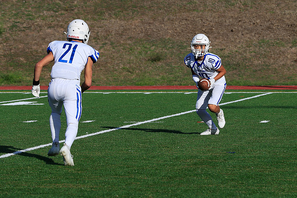 vs West Seattle-4 [1-1000 sec at f - 8.0 190 mm Canon Canon EOS-1D X Mark II EF70-200mm f-2.8L IS II USM]