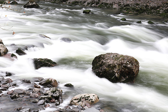 5DM4 Snoq-110 Canon EOS 5D Mark IV EF24-70mm f-4L IS USM 70 mm 1.3 sec at f - 22 ISO 100_