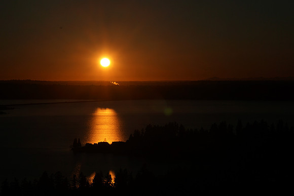 a6000City-222_ISO 100_1-800 sec at f - 22_E 16-70mm F4 ZA OSS at 70 mm