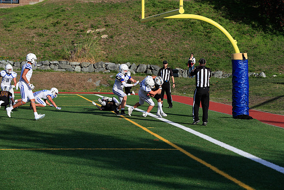 vs West Seattle-384 [1-1000 sec at f - 7.1 115 mm Canon Canon EOS-1D X Mark II EF70-200mm f-2.8L IS II USM]