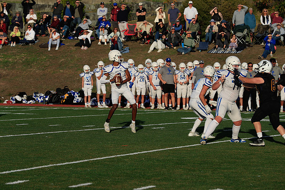 vs West Seattle-782 [1-1000 sec at f - 8.0 190 mm Canon Canon EOS-1D X Mark II EF70-200mm f-2.8L IS II USM]