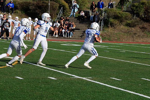 vs West Seattle-242 [1-1000 sec at f - 7.1 110 mm Canon Canon EOS-1D X Mark II EF70-200mm f-2.8L IS II USM]